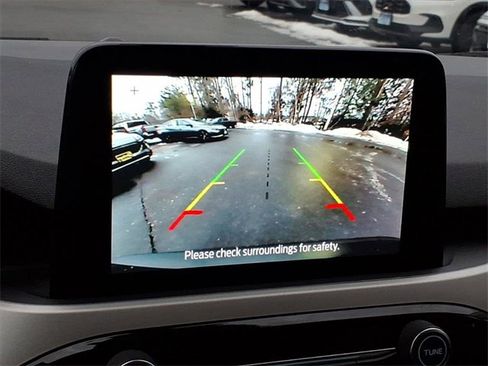 Used 2022 Ford Escape SE w/ Cold Weather Package image 16