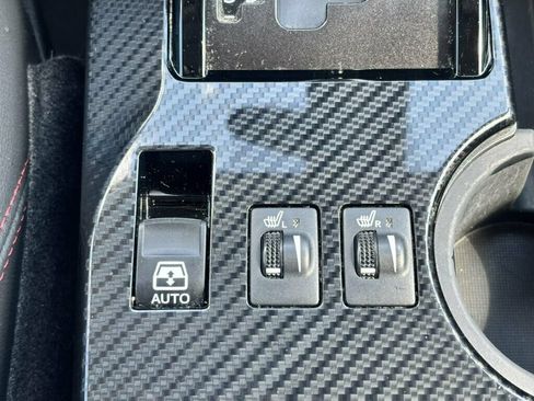 Used 2020 Toyota 4Runner TRD Off-Road Premium w/ Moonroof Package AWD/4WD image 33