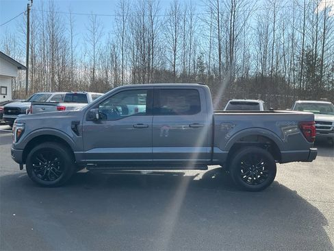 New 2025 Ford F150 Lariat w/ Equipment Group 501A Mid image 8