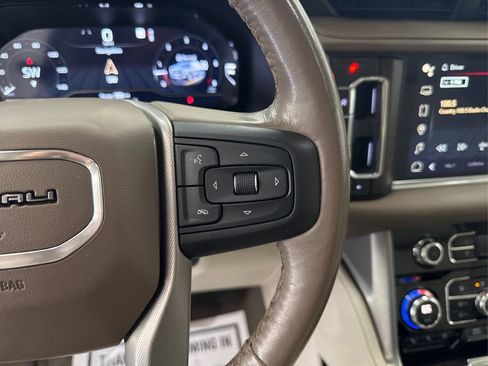 Used 2022 GMC Yukon Denali image 29