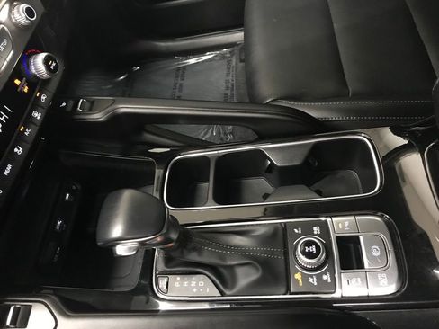 Used 2024 Kia Telluride S w/ S Sunroof Package image 21