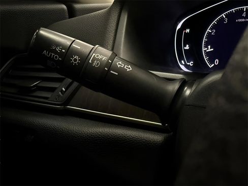 Used 2020 Honda Accord EX image 14