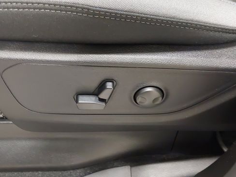 New 2026 RAM 1500 Big Horn AWD/4WD image 37