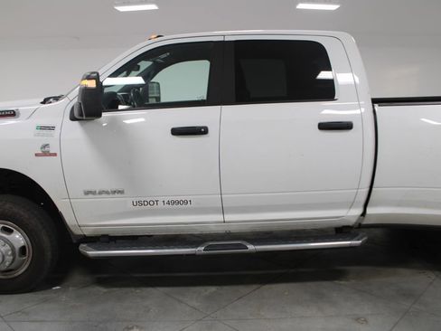 Used 2024 RAM 3500 Big Horn image 6