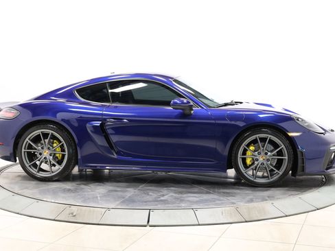 Used 2021 Porsche 718 Cayman RWD image 49