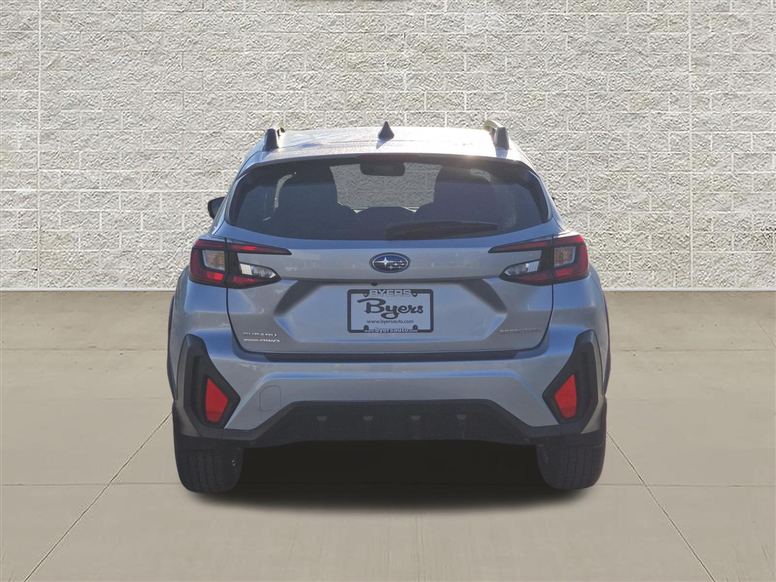 Used 2024 Subaru Crosstrek 2.0i Premium AWD/4WD image 6