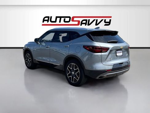Used 2023 Chevrolet Blazer Premier w/ Driver Confidence II Package FWD image 5