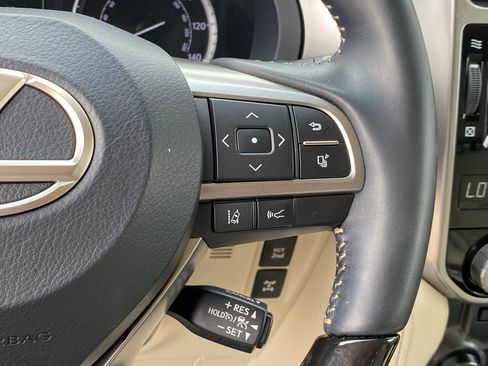 Used 2023 Lexus GX 460 Premium w/ Premium Package image 25