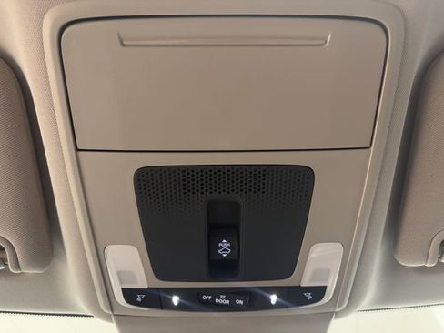 Used 2023 Honda Civic Touring image 21