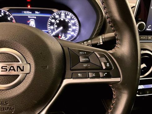 Used 2020 Nissan Sentra SR w/ Lighting Package FWD image 18