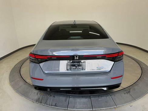 Used 2025 Honda Accord Touring image 12