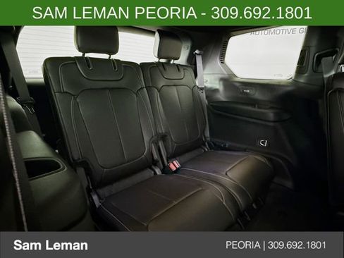 New 2025 Jeep Grand Cherokee L Limited w/ Luxury Tech Group II image 28