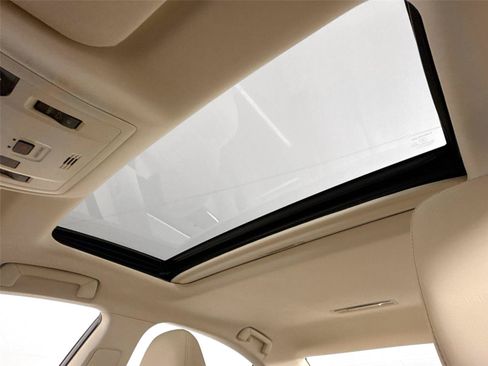 Used 2016 Lexus ES 350 FWD image 6