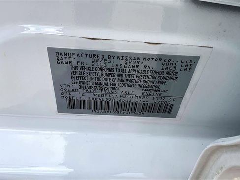 Certified 2025 Nissan Sentra SV image 32