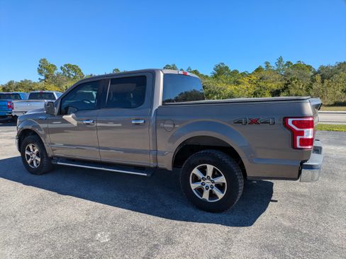 Used 2018 Ford F150 XLT w/ Equipment Group 301A Mid image 6