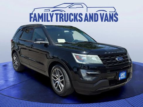 Used 2016 Ford Explorer Sport w/ Equipment Group 401A AWD/4WD image 7
