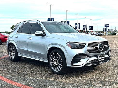Used 2024 Mercedes-Benz GLE 450 4MATIC image 10