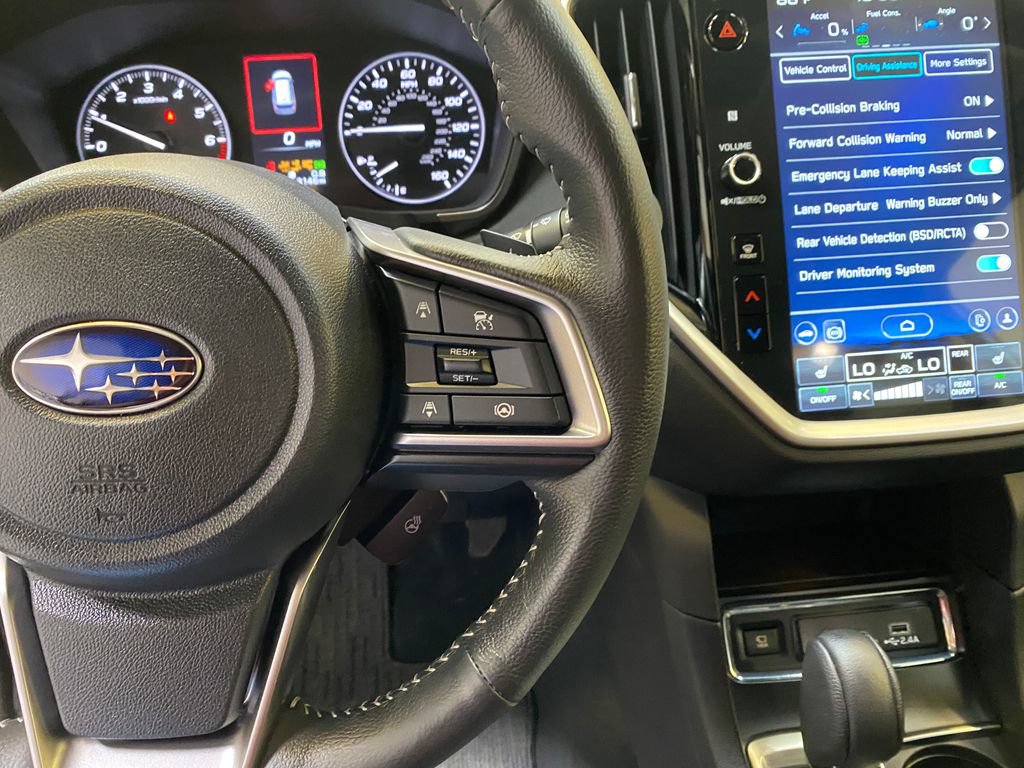 Used 2026 Subaru Ascent Limited AWD/4WD image 34