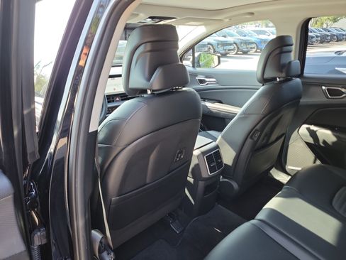 Certified 2024 Kia Sportage SX FWD image 17
