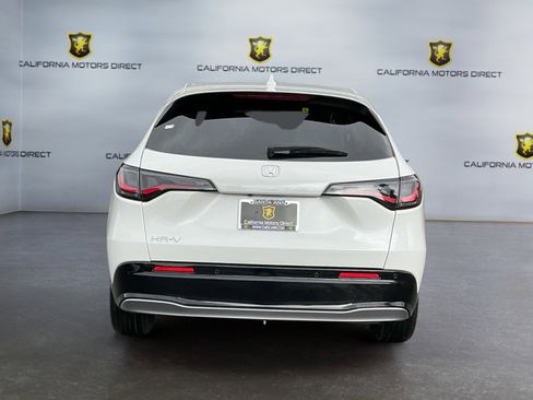 Used 2023 Honda HR-V EX-L image 6