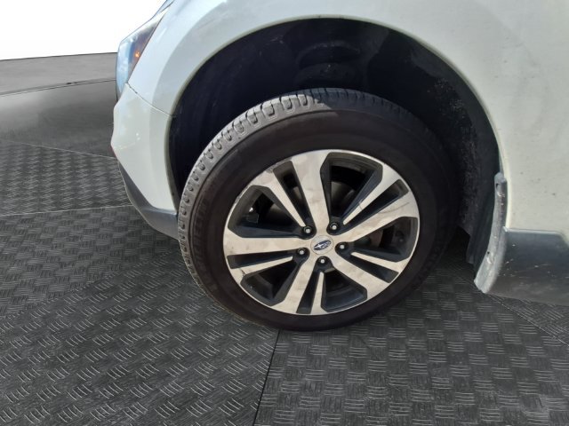 Used 2018 Subaru Outback 2.5i Limited AWD/4WD image 13