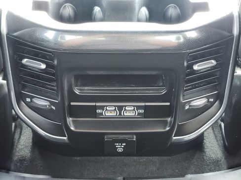 Used 2021 RAM 1500 Laramie w/ Sport Appearance Package AWD/4WD image 32