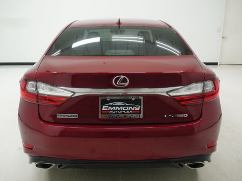 Used 2017 Lexus ES 350 w/ Luxury Package FWD image 5