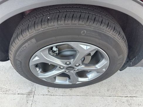 Used 2025 Ford Escape ST-Line image 8