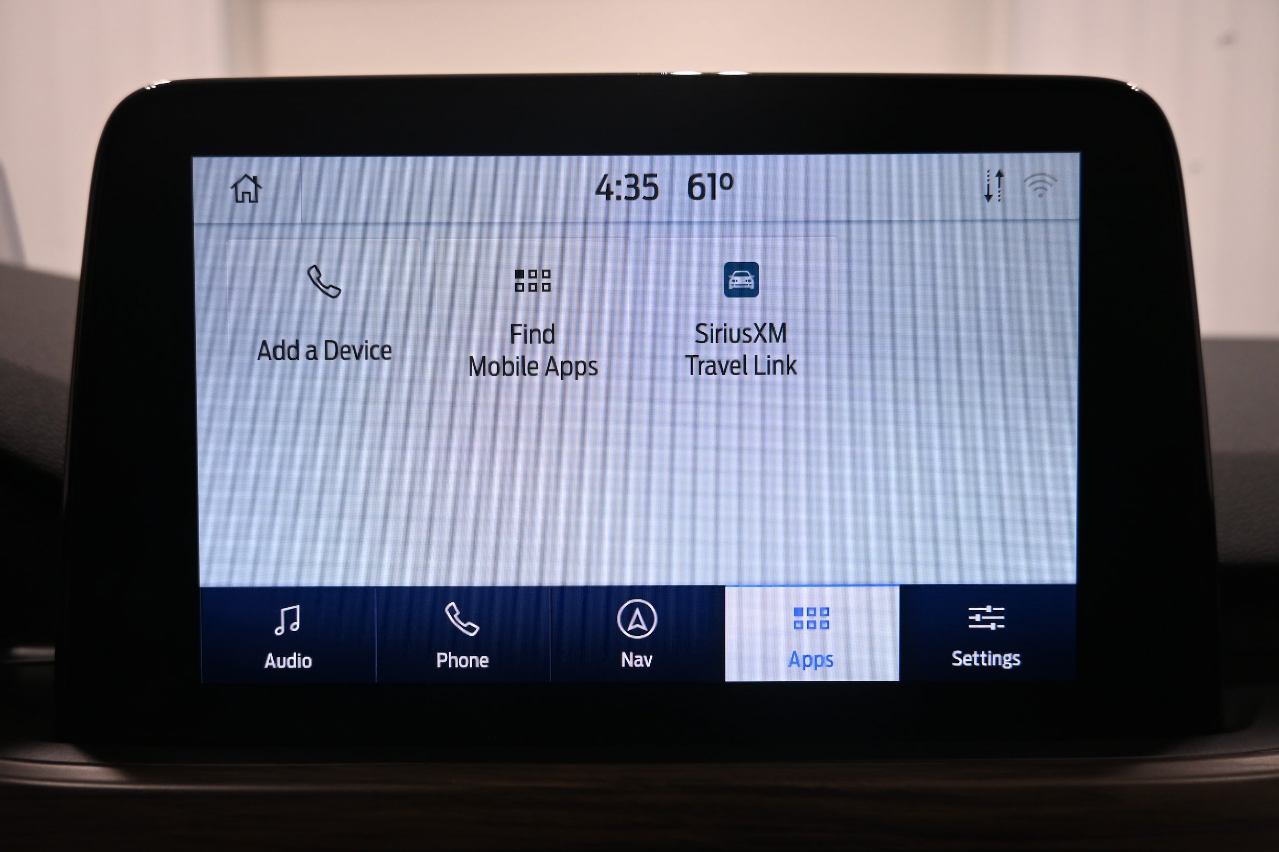 Used 2020 Ford Escape Titanium w/ Titanium Premium Package 2.0 AWD/4WD image 18