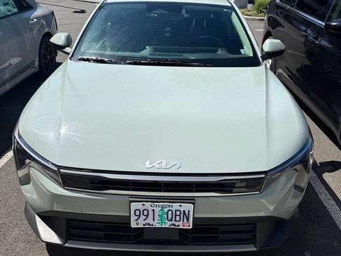Used 2025 Kia K4 EX FWD image 3