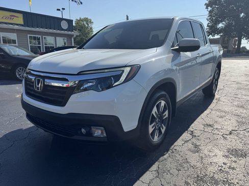Used 2017 Honda Ridgeline RTL-T image 3