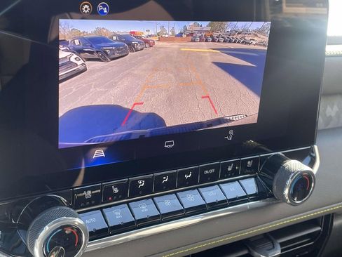 New 2026 Chevrolet Colorado ZR2 image 19