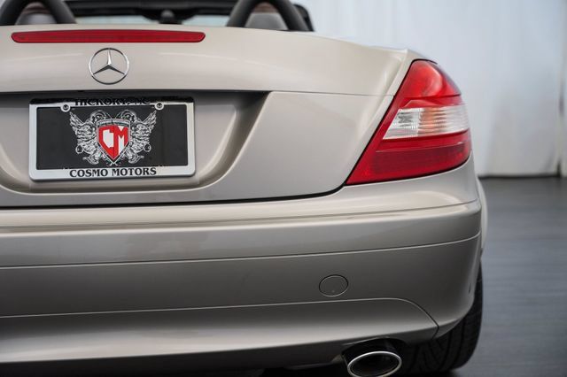 Used 2006 Mercedes-Benz SLK 350 image 33