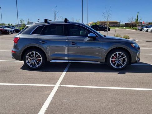 Certified 2022 Audi SQ5 Premium Plus w/ Premium Plus Package AWD/4WD image 6