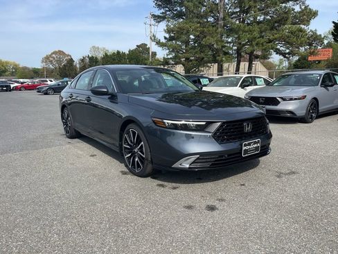 New 2026 Honda Accord Touring image 4