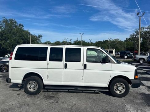 Used 2016 Chevrolet Express 2500 LS RWD image 6
