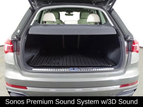 Used 2024 Audi Q3 2.0T Premium Plus image 16