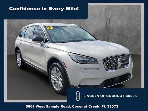 Used 2022 Lincoln Corsair FWD image 1