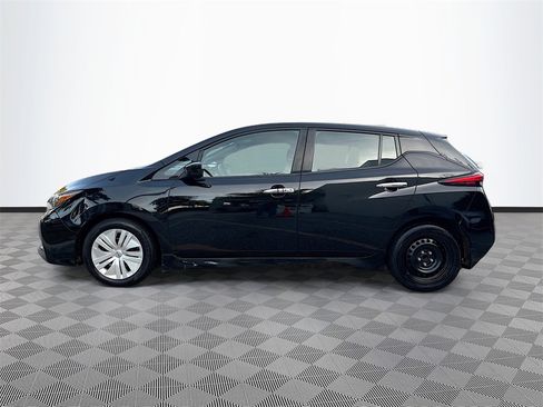 Used 2023 Nissan Leaf S image 9