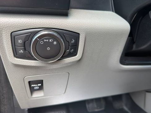 Used 2020 Ford F150 XL w/ Equipment Group 101A Mid AWD/4WD image 18