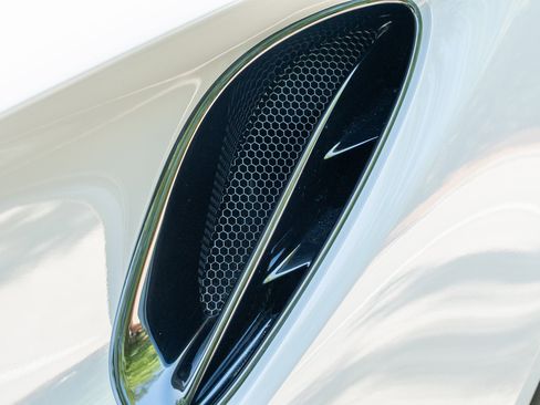 New 2025 Lotus Emira image 13