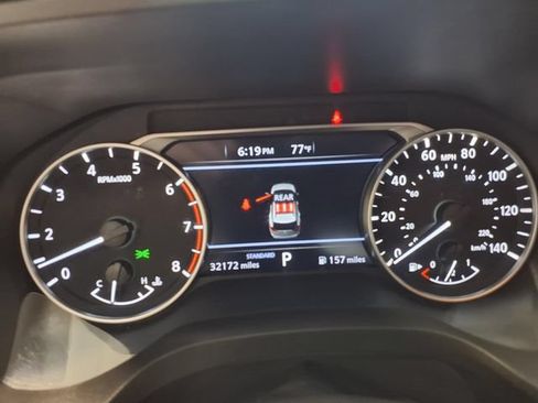 Used 2025 Nissan Rogue SV FWD image 14