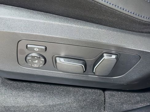 New 2026 BMW X3 xDrive30 w/ M Sport Package image 25