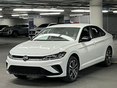 New 2026 Volkswagen Jetta Sport FWD image 3