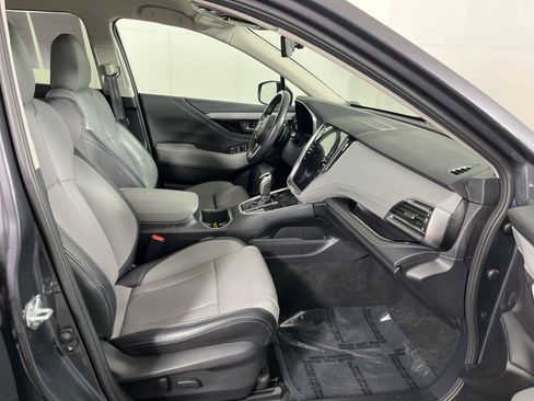 Used 2024 Subaru Outback Limited image 6