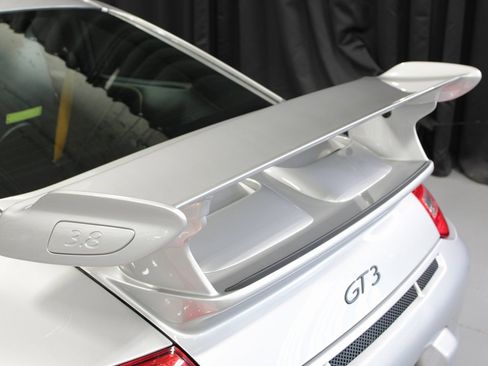 Used 2010 Porsche 911 GT3 image 17