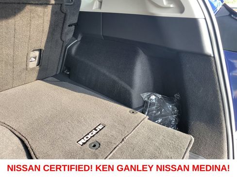 Certified 2023 Nissan Rogue SV AWD/4WD image 44