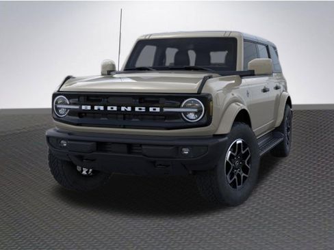 New 2026 Ford Bronco Outer Banks AWD/4WD image 2