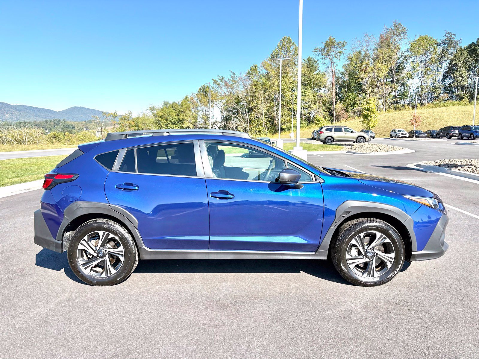 Certified 2024 Subaru Crosstrek 2.0i Premium AWD/4WD image 6
