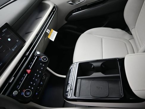 New 2026 Hyundai Tucson Limited AWD/4WD image 19